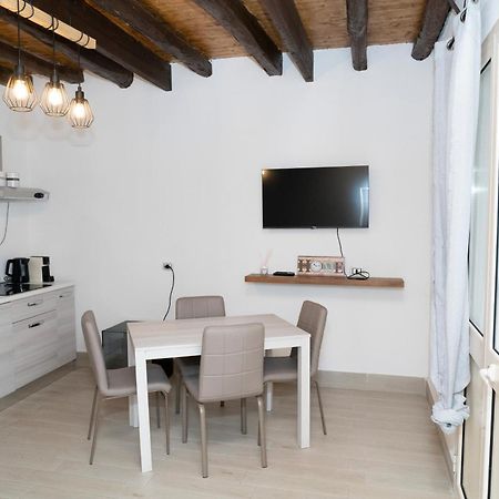Ferienwohnung Politeama House Palermo Exterior foto
